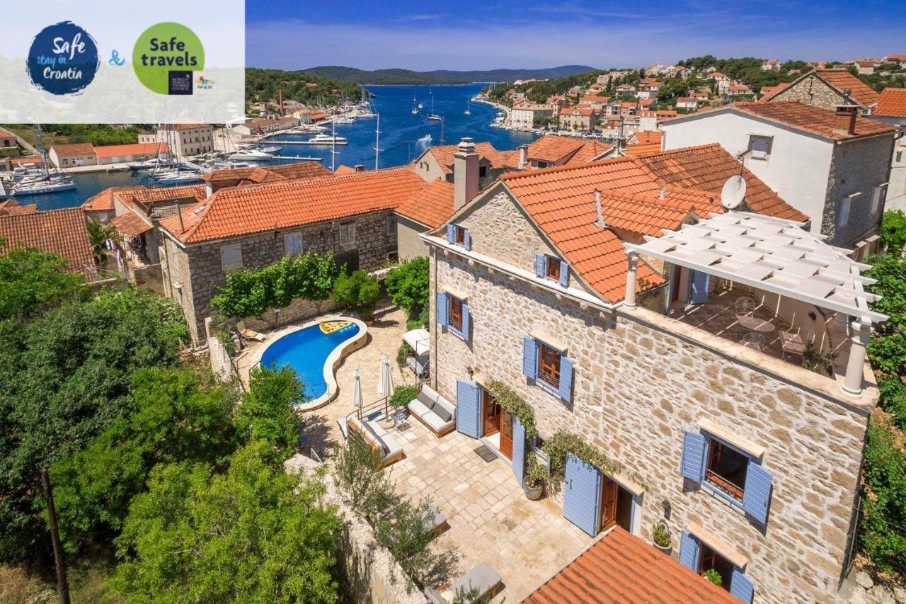 Villa Vicina Heritage Villa For 9,Milna - Close To Restaurants And Shops Экстерьер фото